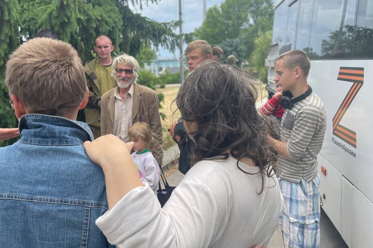 Семье с 6 детьми из Херсона помогли доехать и разместиться в Воронежской области